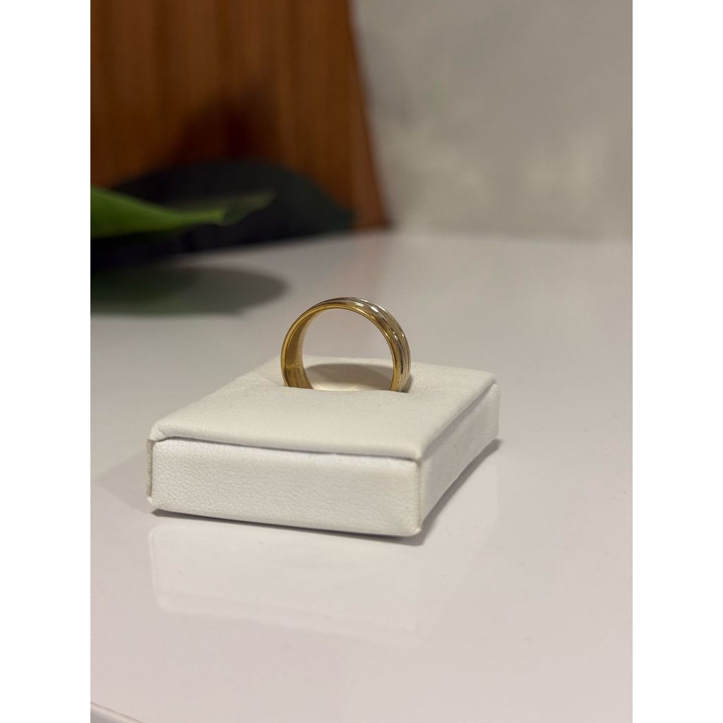 Aliança em Aço Inoxidável – Beleza e Durabilidade para Eternizar o Seu Amor!