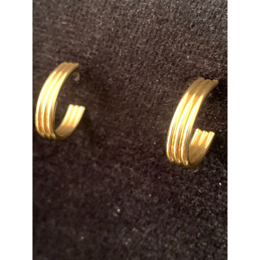 Argola feminina Ravena - Aço inoxidável