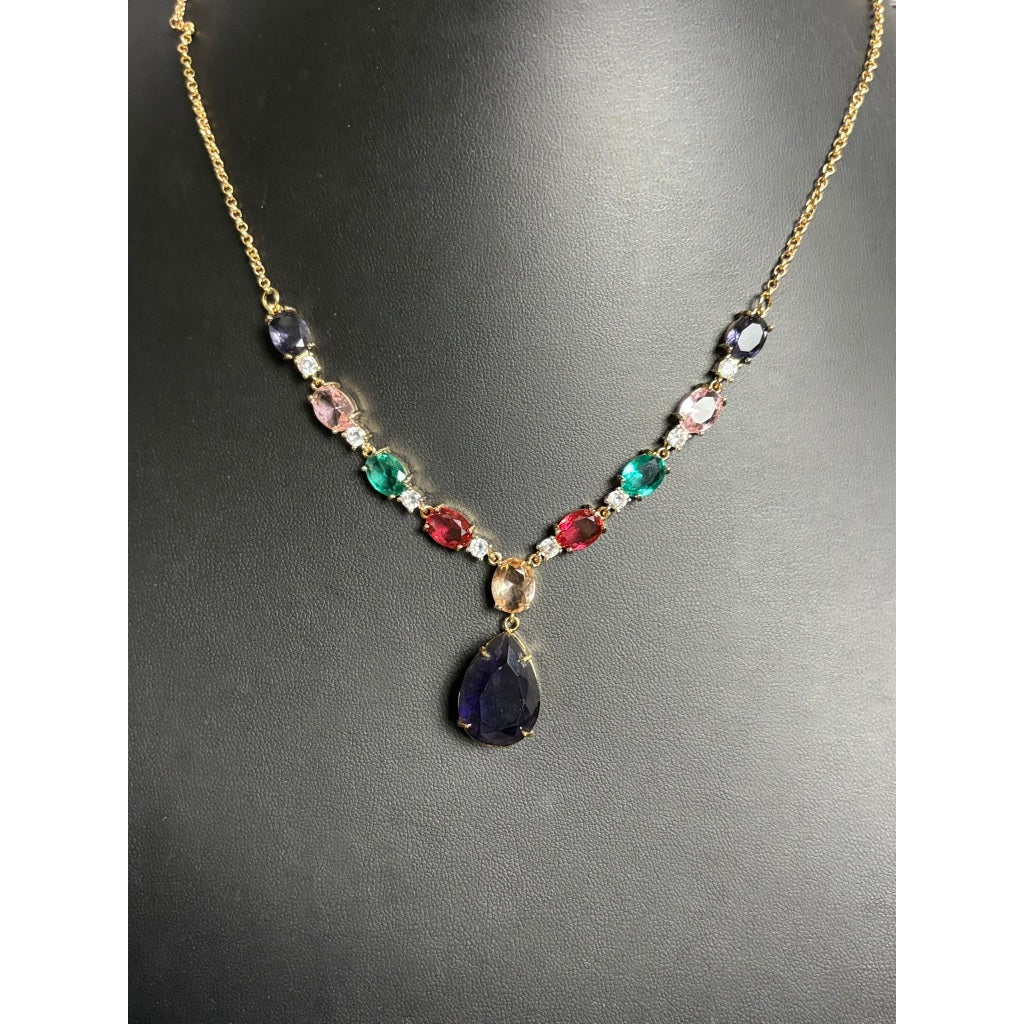 Colar feminino gota e pedras lapidadas