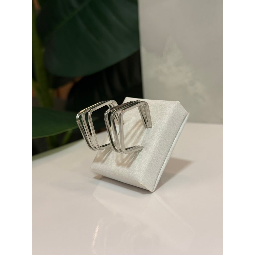 Brinco feminino Geométrico - Aço Inoxidável