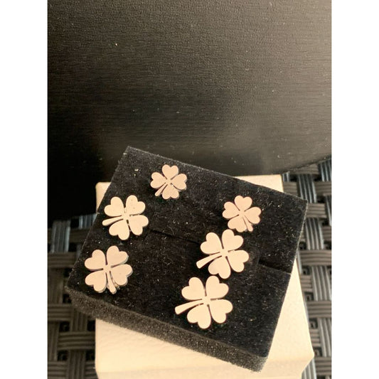 Brinco feminino 3 Pares de Brincos Trevo da Sorte – Aço Inoxidável