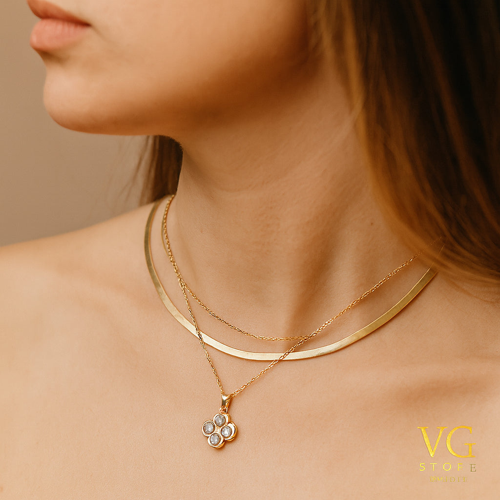 Colar Duplo em Aço Inoxidável com Pingente de Flor Coração