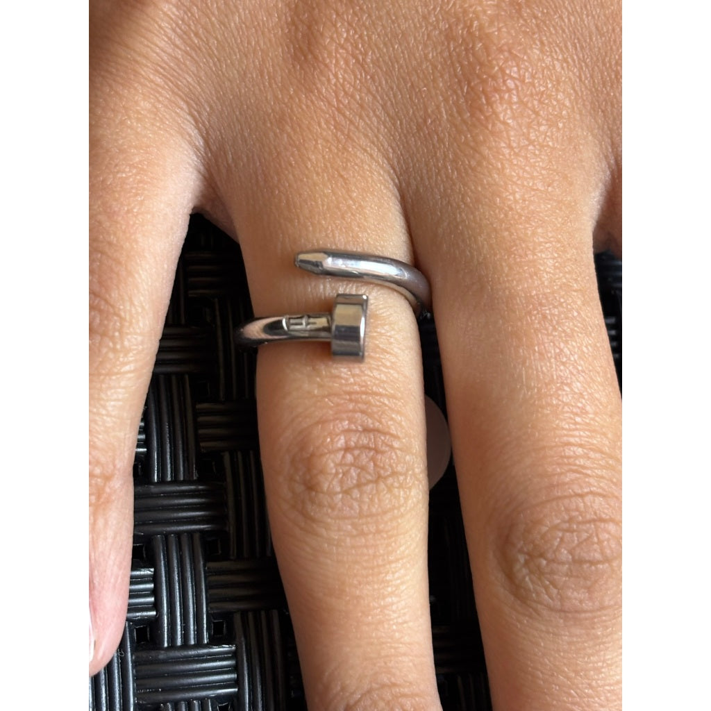 Anel Modelo Prego em Aço Inoxidável