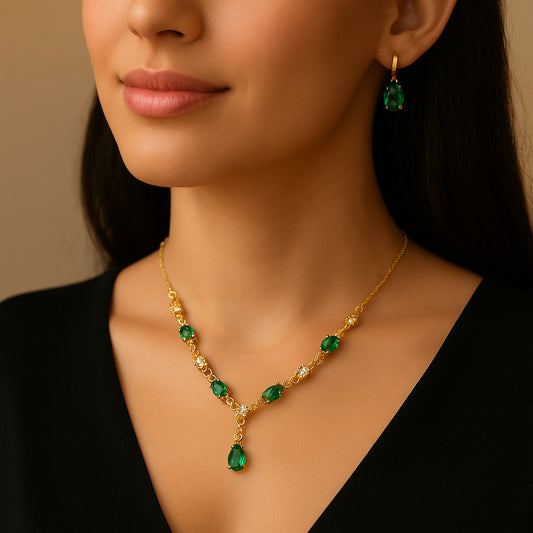 Colar feminino Gota Luxo com Detalhes em Zircônia