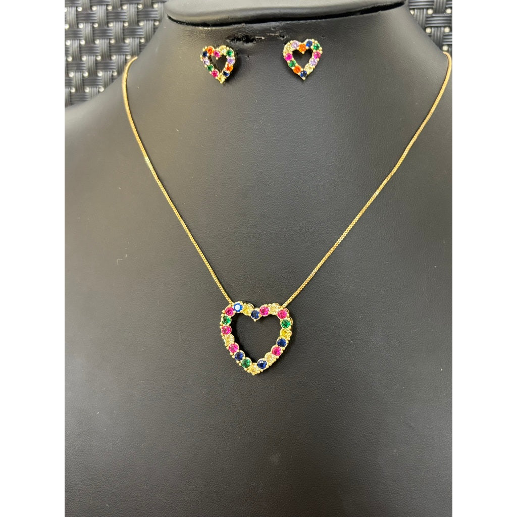 Colar feminino Coração Cravejado