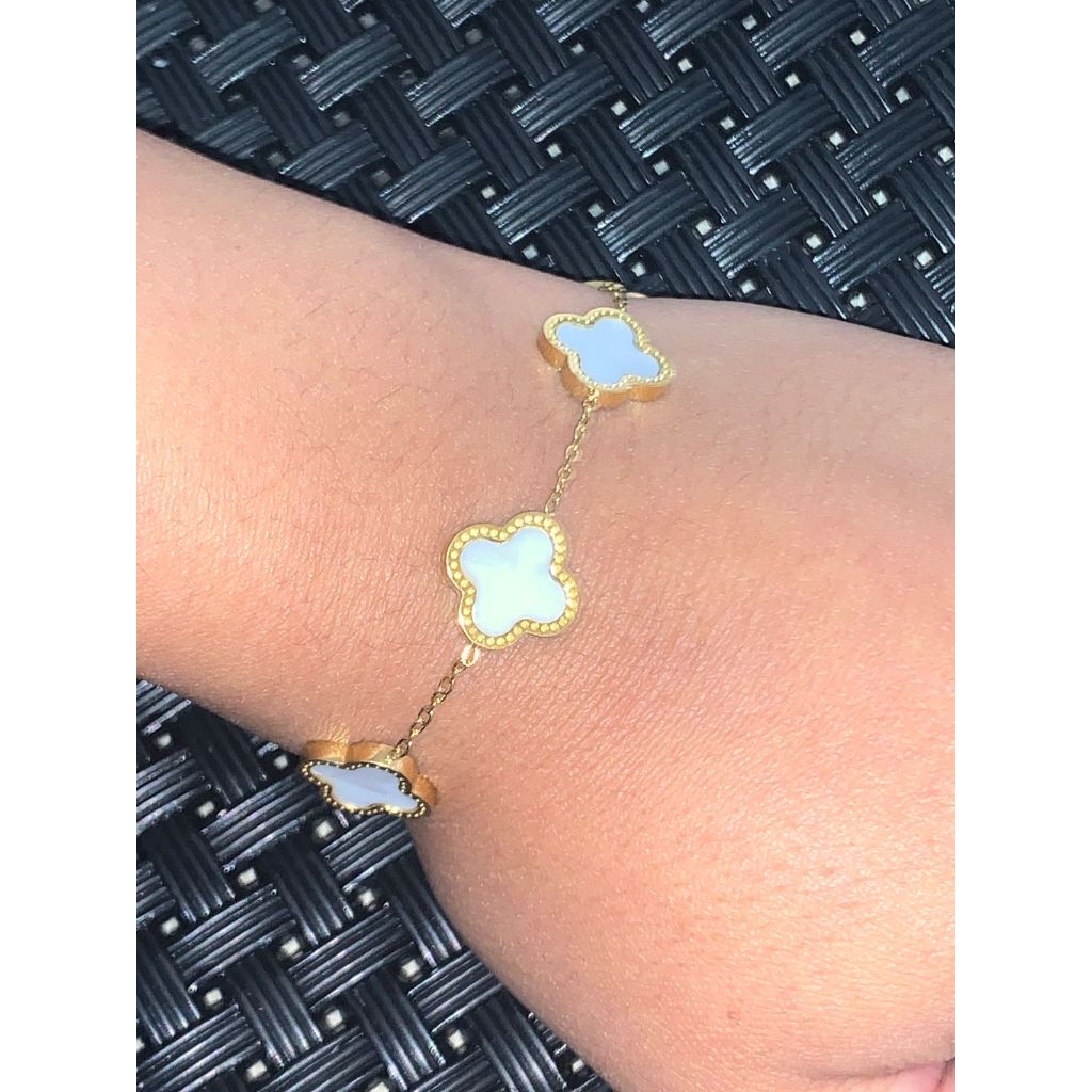 Pulseira feminina trevo luxo – Aço Inoxidável