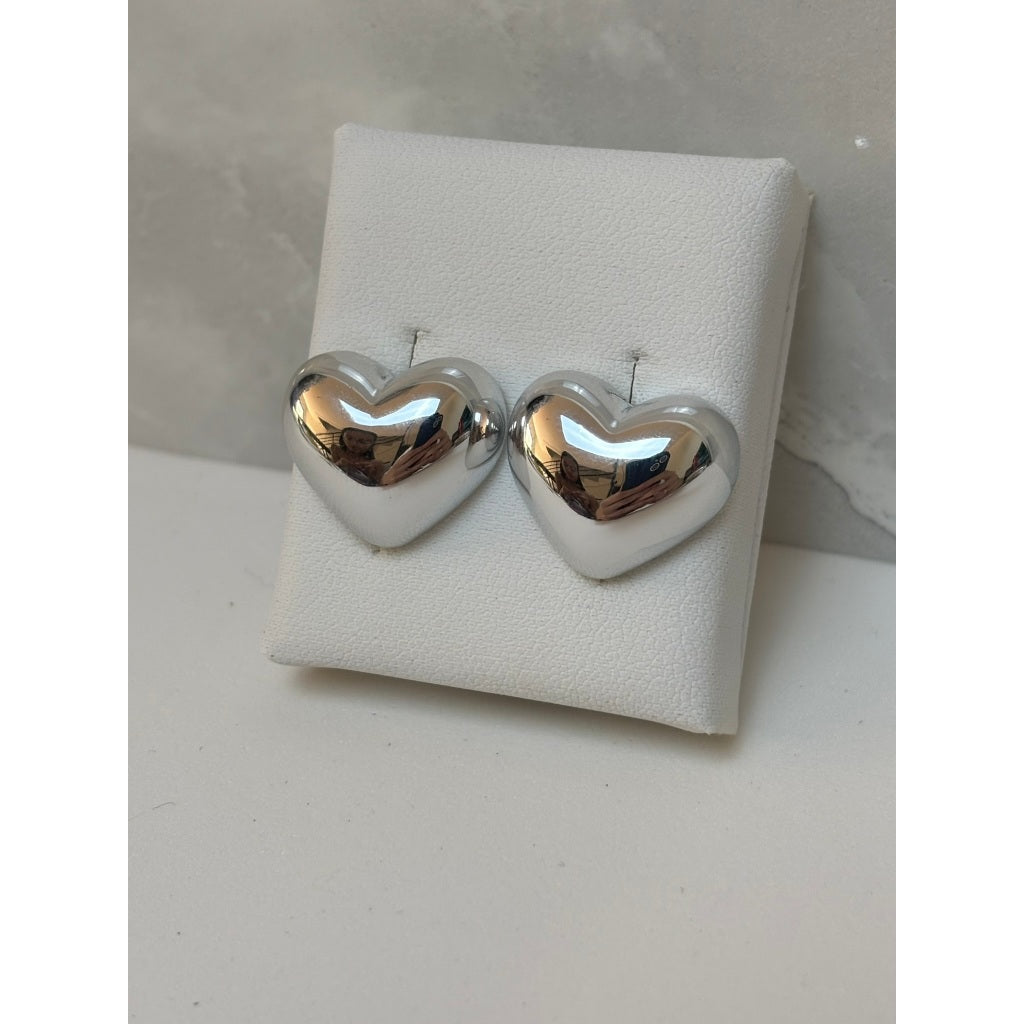 Brincos feminino Coração – Brilho e Sofisticação