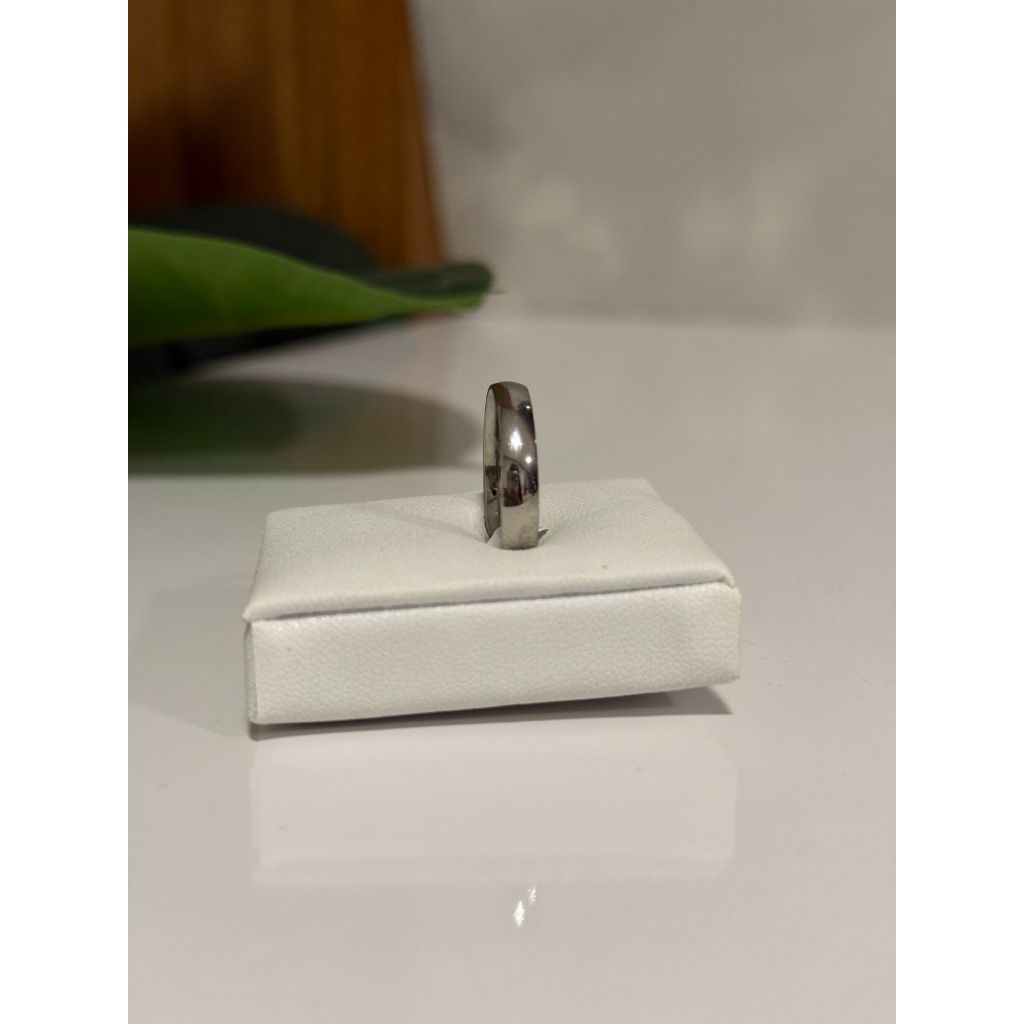 Aliança de Aço Inoxidável - Elegância e Durabilidade para Eternizar Seu Amor