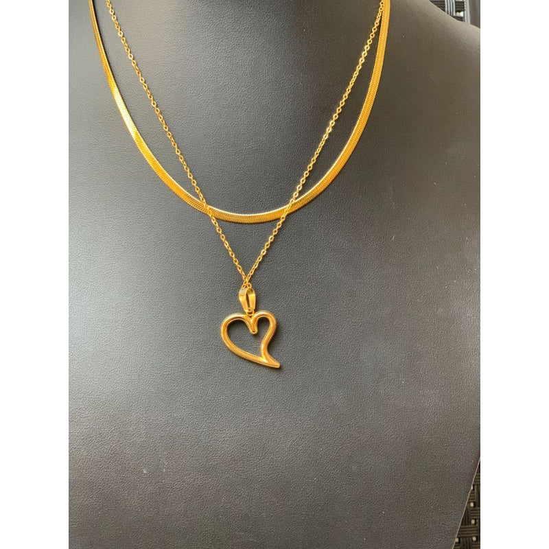 Colar Feminino Duplo em Aço Inoxidável Dourado com Pingente de Coração Vazado