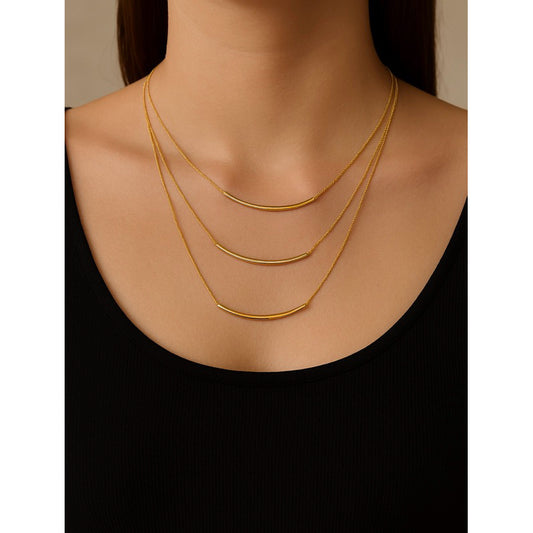 Colar triplo com detalhe curvado - Beleza e Versatilidade em Cada Detalhe