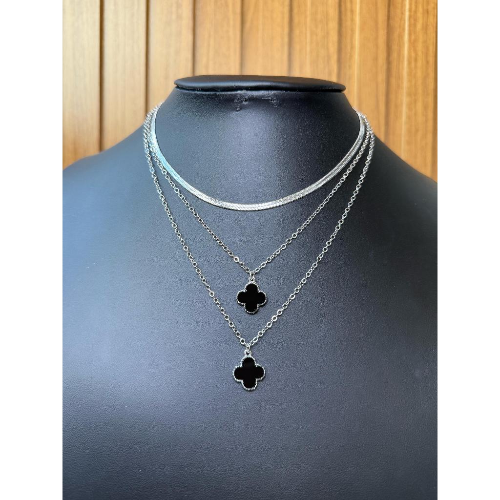 Colar triplo chocker virginia – Elegância e Proteção em um Único Acessório!