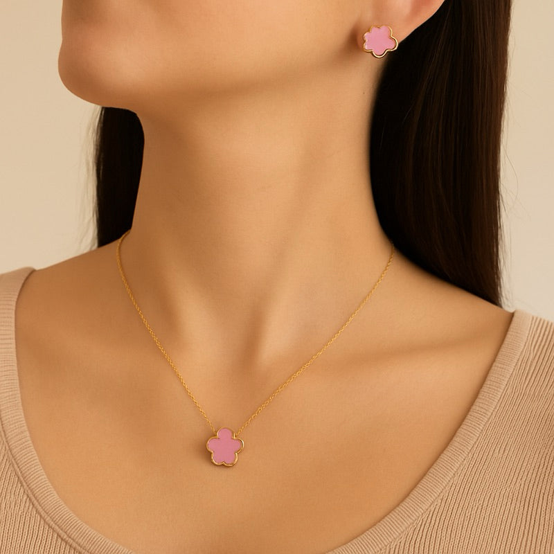 Colar feminino Bella Trevo - Aço inoxidável