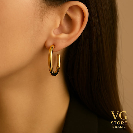 Brinco feminino Argola Aberta Prateado e Dourado – Minimalismo com Toque Moderno