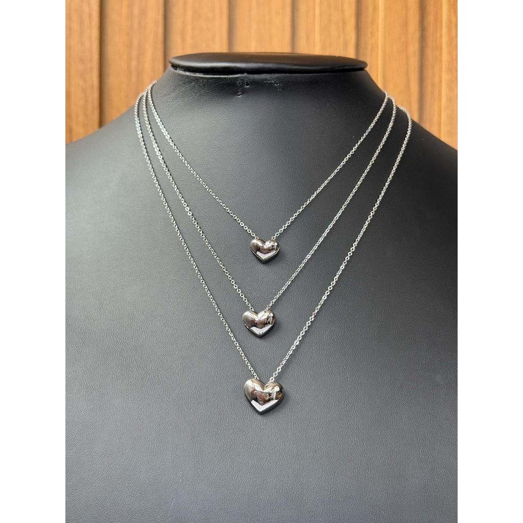 Colar feminino triplo coração
